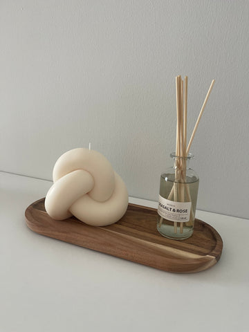 Knot Candle
